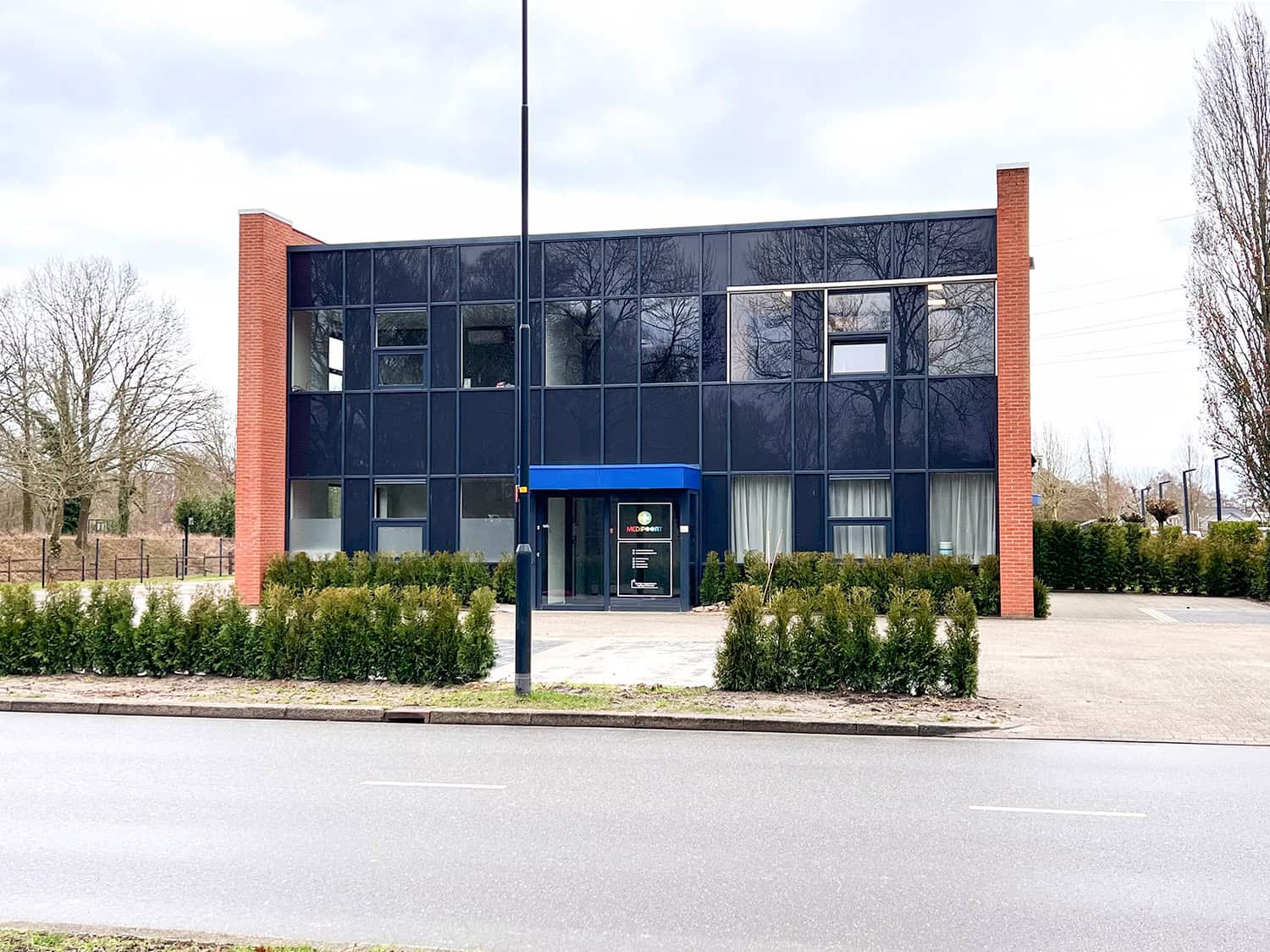 Voorzijde praktijk CoreSense Osteopathie Apeldoorn, Medipoort Oude Apeldoornseweg 50